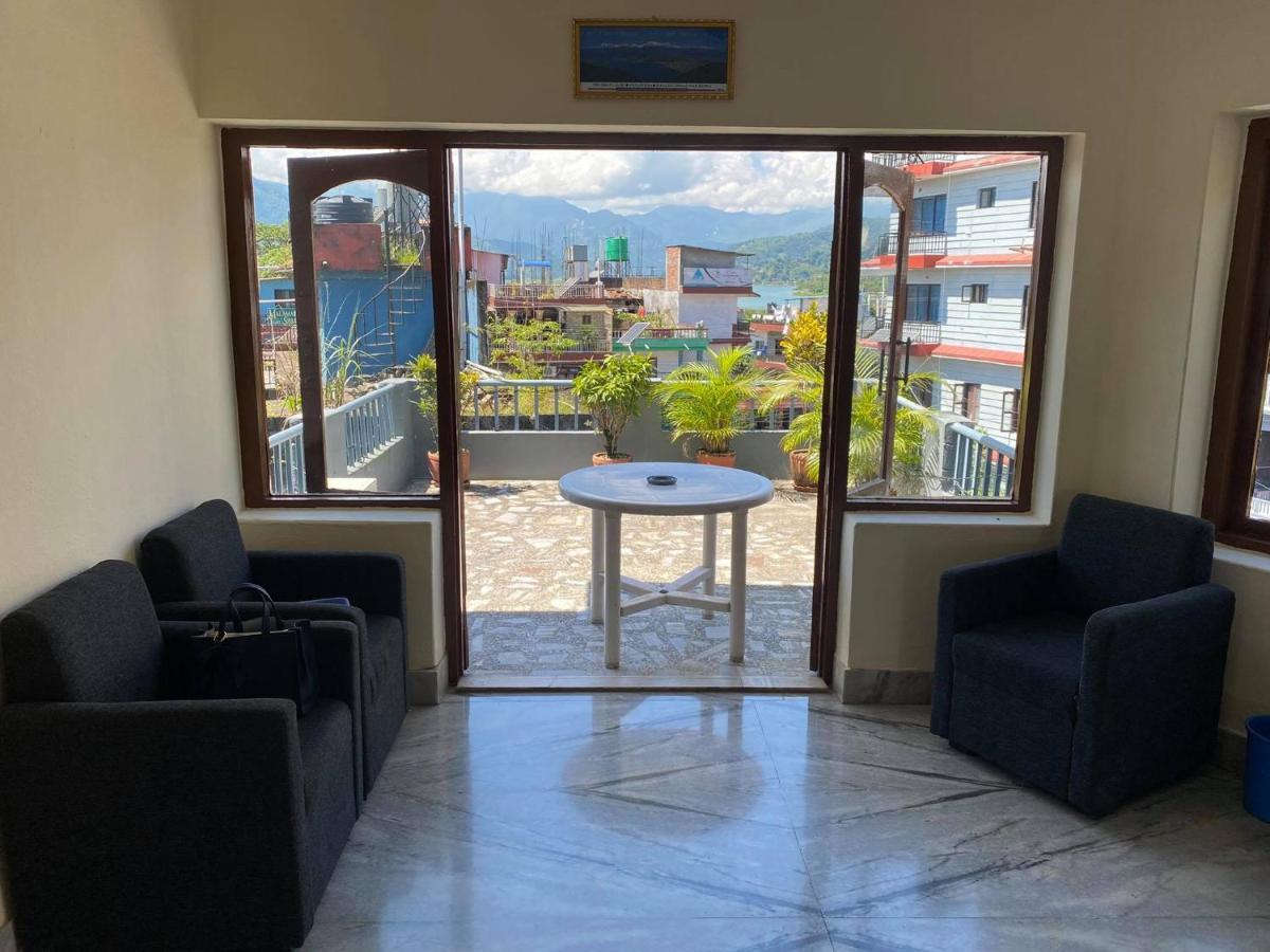 Hotel Blue Magnet Pokhara Exteriör bild
