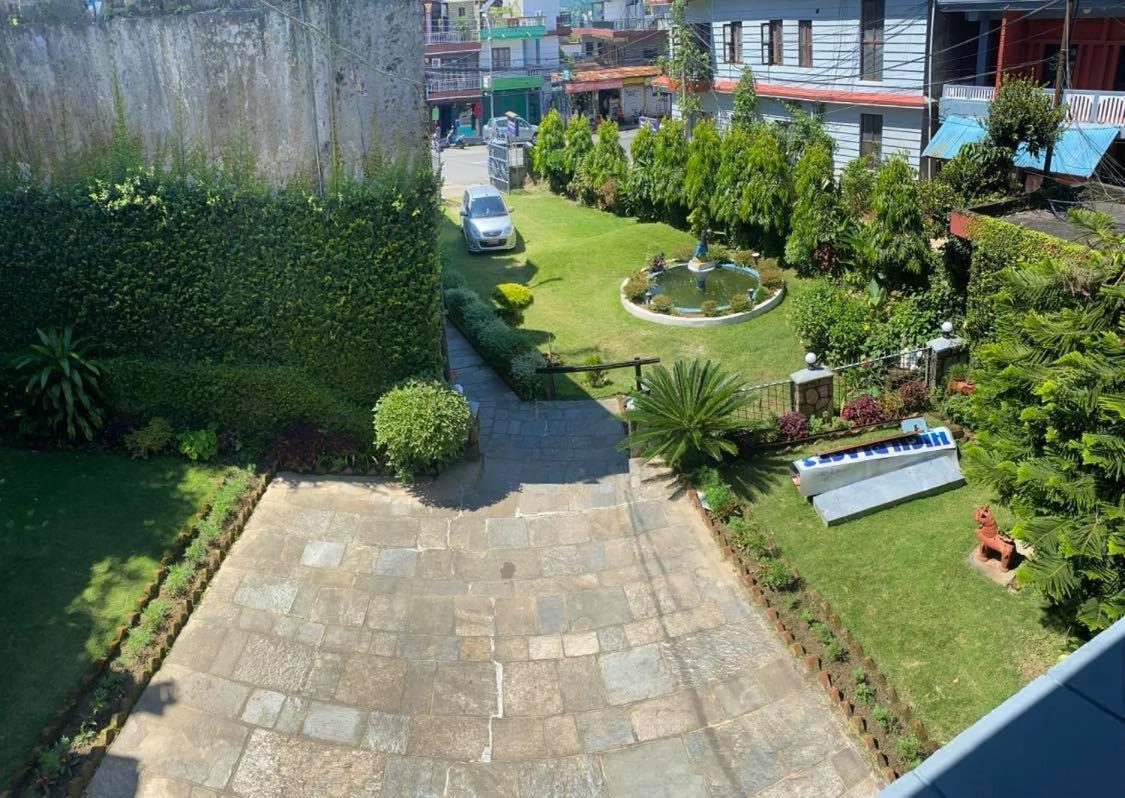 Hotel Blue Magnet Pokhara Exteriör bild