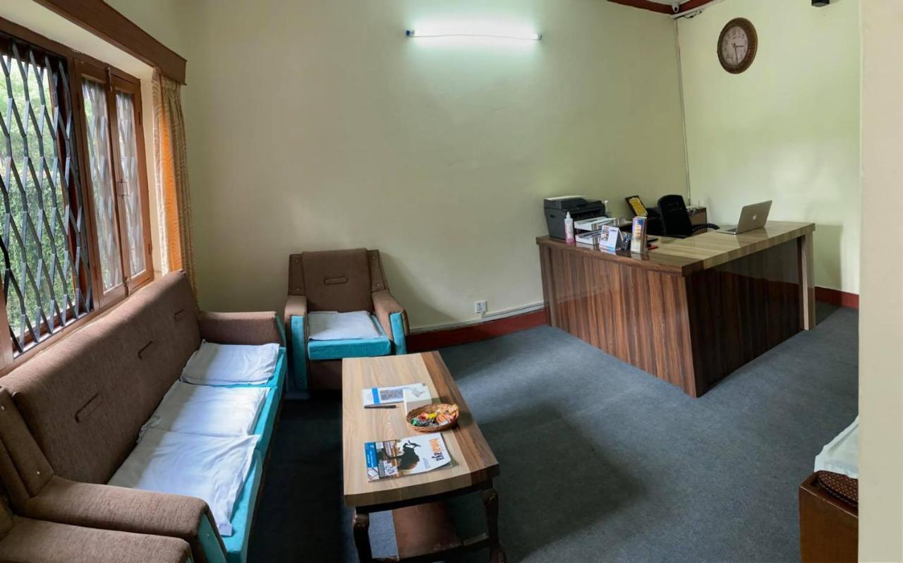 Hotel Blue Magnet Pokhara Exteriör bild